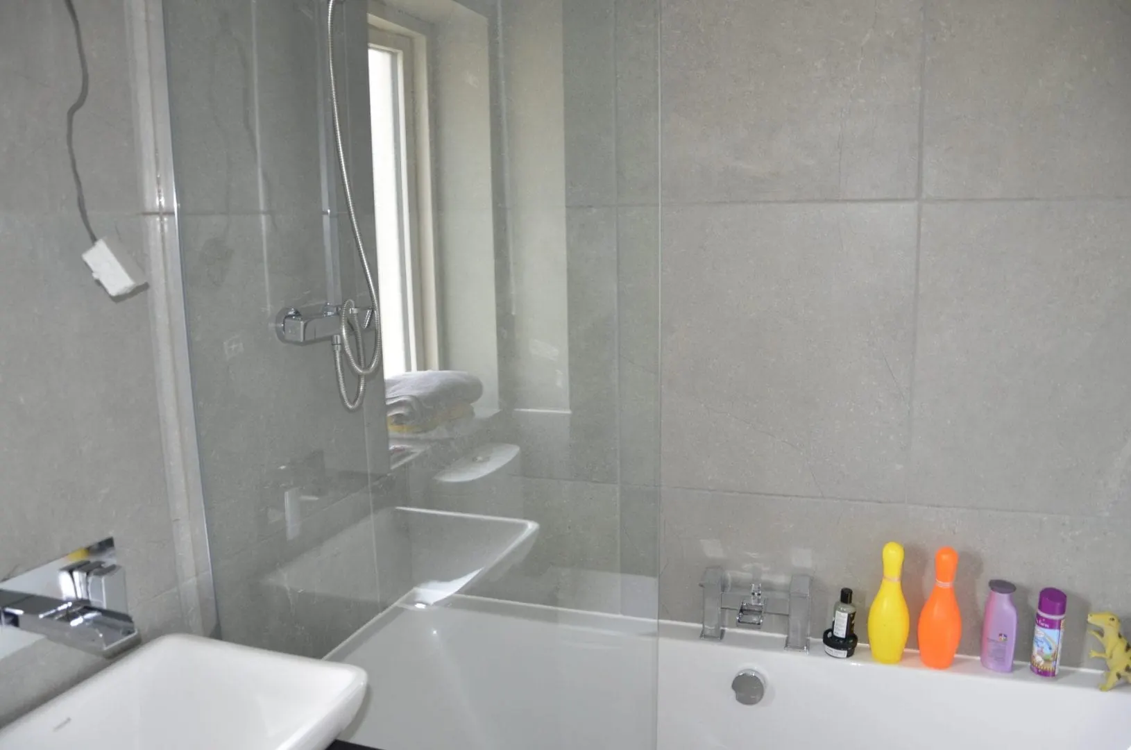 Bright bathroom after deep cleaning in a Dublin home