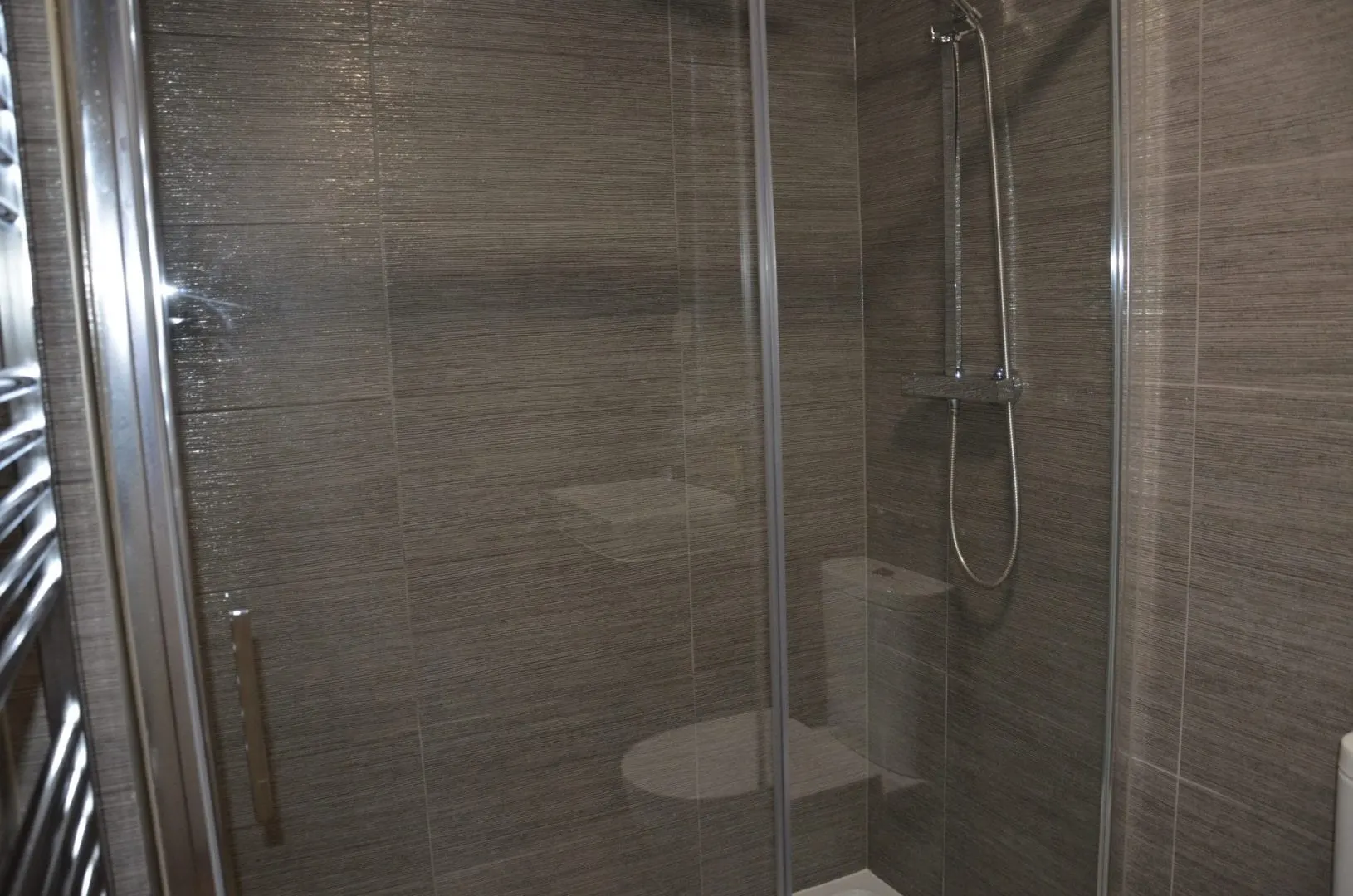 Clean shower and bathroom ready for the next Airbnb guests